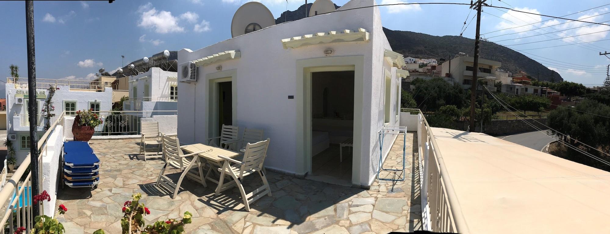 Piskopiano Studios Exterior photo
